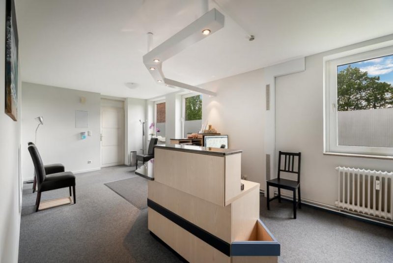 Seevetal Top gepflegt & Zentrumslage! Ca. 143 qm Gewerbefläche inkl. Stellplatz, Loggia & Keller bei Hamburg! Gewerbe kaufen