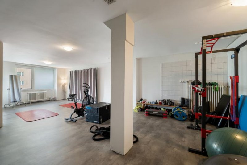 Seevetal Top gepflegt & Zentrumslage! Ca. 143 qm Gewerbefläche inkl. Stellplatz, Loggia & Keller bei Hamburg! Gewerbe kaufen
