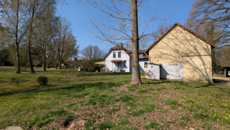 Seevetal TOPLAGE Jugendstilvilla mit Nebengebäude und zusätzlichem Baugrundstück. PROVISIONSFREI! Haus kaufen