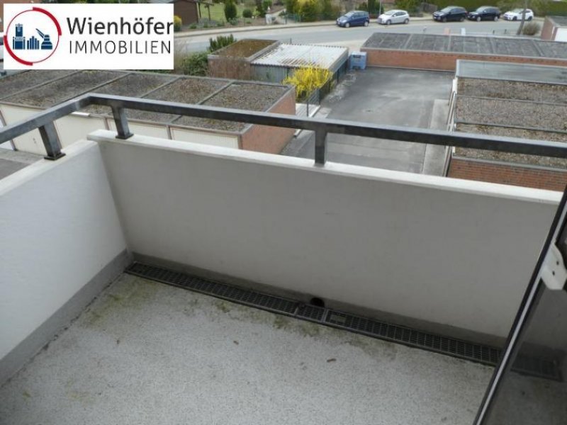 Lüneburg Solide vermietete 3 Zimmerwohnung mit Stellplatz und guter Rendite Wohnung kaufen