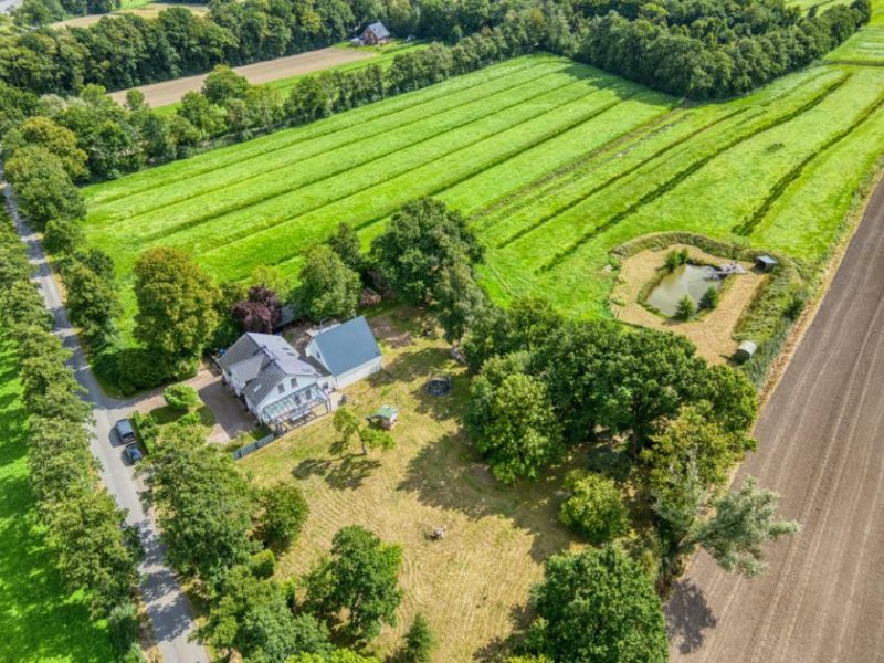 Hemmoor 1878: Traumhaft & geschmackvoll saniertes Anwesen auf ca. 24.000 qm mit ca. 350 qm Wohn-/Nutzfläche! Haus kaufen