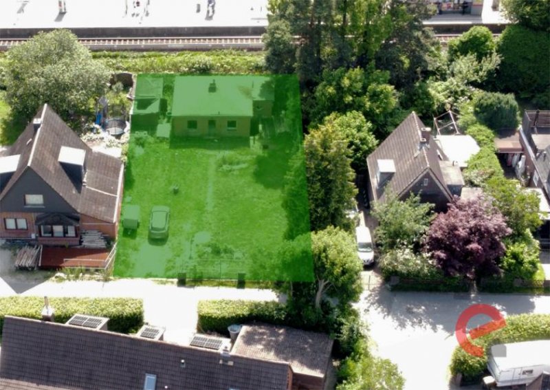Hamburg GRUNDSTÜCK IN HAMBURG-EIDELSTEDT – MEHRFAMILIENHAUS MIT GENEHMIGTEN 4 EINHEITEN, S-BAHN FUSSLÄUFIG! Grundstück kaufen