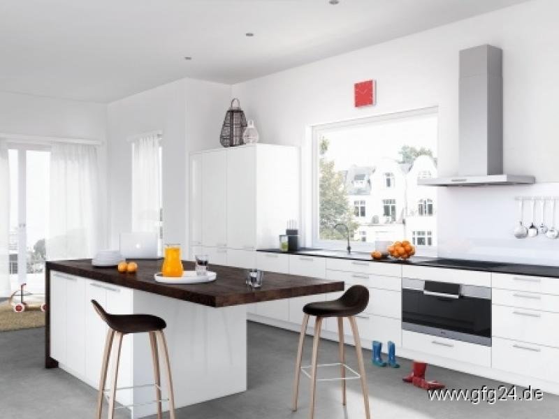 Norderstedt Individuell geplantes Stadthaus 
in ruhiger Südlage

1.800 m² Grundstück 
Individuelle Architektenplanung Haus kaufen