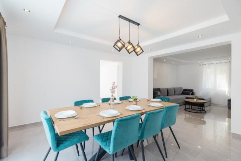 Zadar Eine moderne Stadtvilla mit Pool - eine elegante Oase in der Nähe von Zadar Haus kaufen