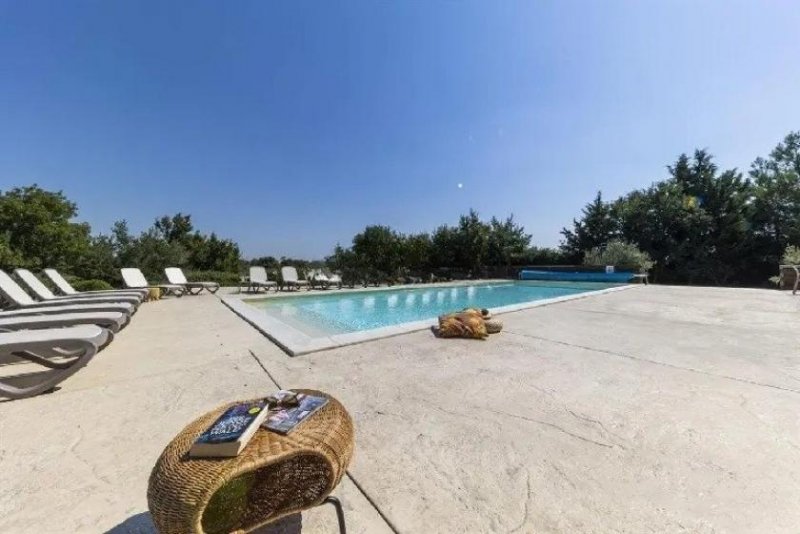 Žerava Geräumige Villa mit Pool für 26 Gäste - Eine Oase der Ruhe in der Nähe von Zadar Haus kaufen