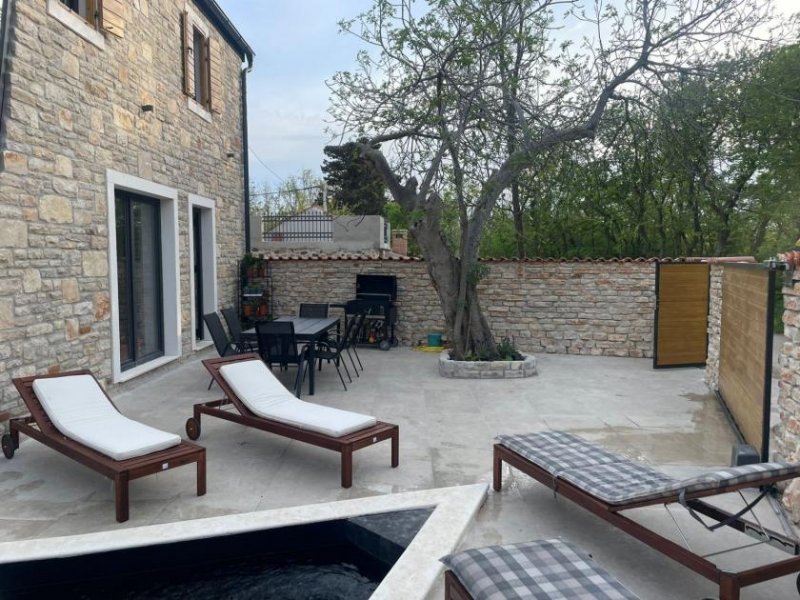 Privlaka Designer-Villa aus Stein in der Nähe von Zadar Haus kaufen