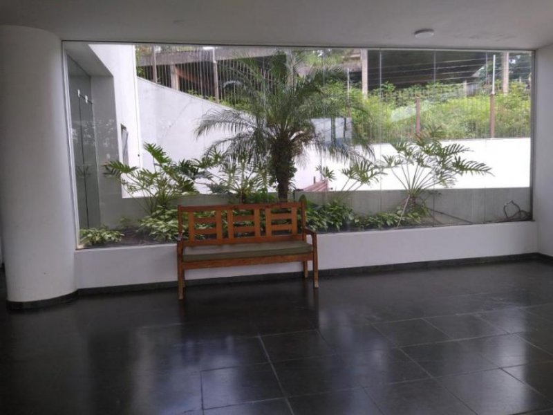 Sao Paulo Apartment with Panoramic View to the Serra Cantareira in São Wohnung kaufen