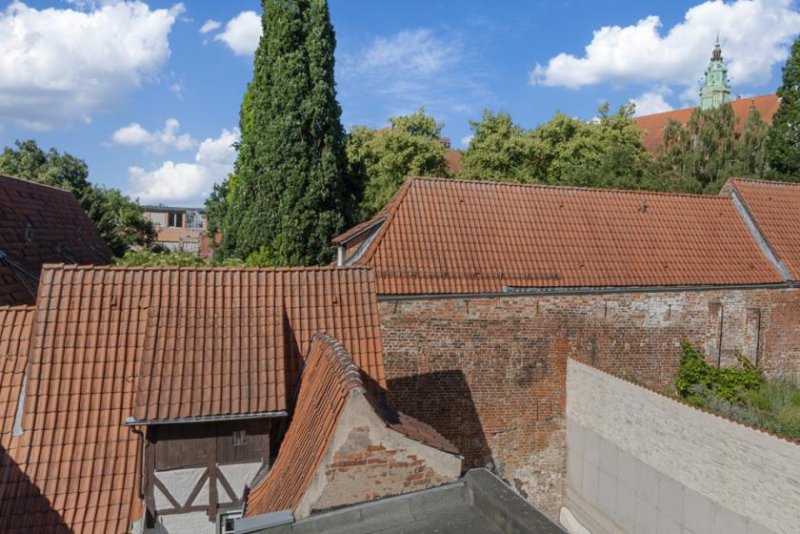 Lübeck Historisches Treppengiebelhaus unterhalb der Jacobikirche. Haus kaufen