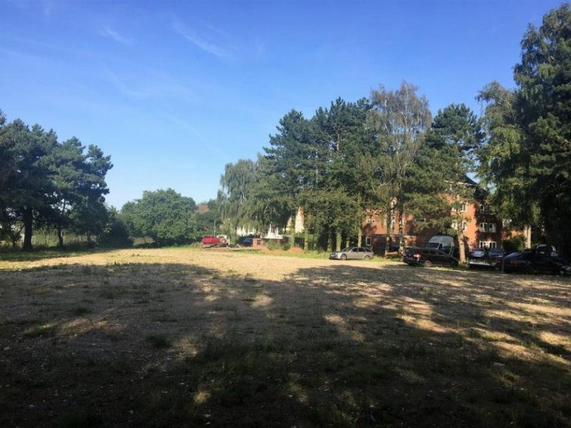 Lübeck Produktions- und Lagerflächen mit viel Potential! Gewerbe kaufen