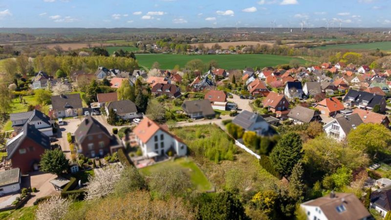 Scharbeutz Traum Baugrundstück, gesuchte Top Sackgassenlage: Wenige 100m zum Wasser, direkt an Wald & Feldern ! Grundstück kaufen