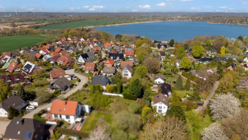 Scharbeutz Traum Baugrundstück, gesuchte Top Sackgassenlage: Wenige 100m zum Wasser, direkt an Wald & Feldern ! Grundstück kaufen
