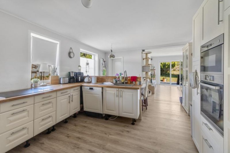 Ratzeburg RESERVIERT: Handwerkerhaus in toller Lage von Ratzeburg! Käufercourtagefrei! Haus kaufen