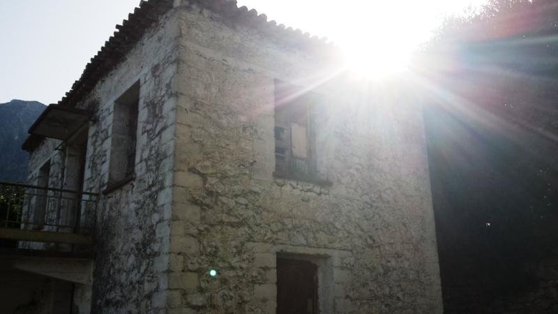 Kalamata Einmaliges Steinhaus vor dem Meer in Kalamata die Stadt ist 5 Minuten entfernt Haus kaufen