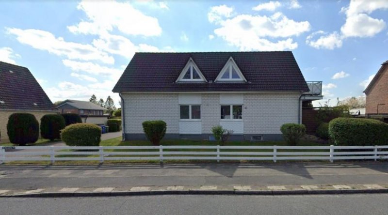 Neumünster Attraktive Wohnung mit Reihenhauscharakter in Tungendorf Wohnung kaufen