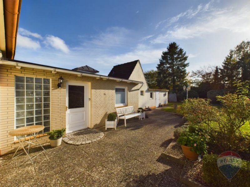 Neumünster Provisionsfrei für Käufer - Gemütliche Doppelhaushälfte in toller Lage Neumünster - Tungendorf Haus kaufen