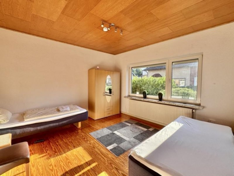 Rendsburg Verkauf einer Doppelhaushälfte in unmittelbarer Nähe des Nord-Ostsee-Kanals in Rendsburg Haus kaufen