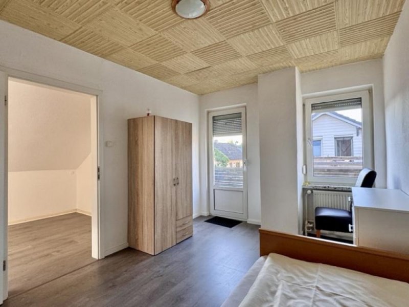 Rendsburg Verkauf einer Doppelhaushälfte in unmittelbarer Nähe des Nord-Ostsee-Kanals in Rendsburg Haus kaufen