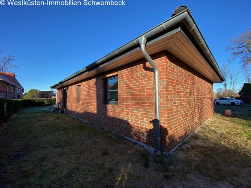 Hohn Bungalow u. Resthof, auf einem schönen Grundstück in Dorfrandlage! Gewerbe kaufen
