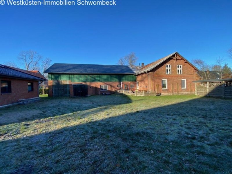 Hohn Bungalow u. Resthof, auf einem schönen Grundstück in Dorfrandlage! Gewerbe kaufen