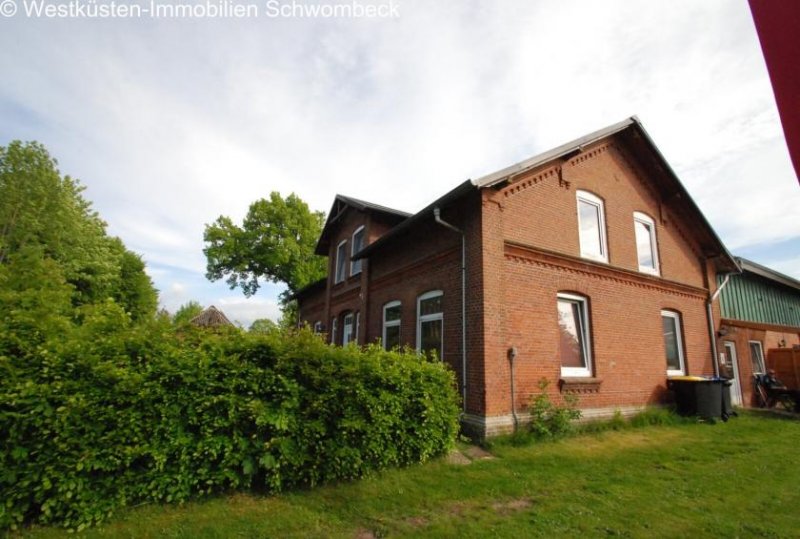 Hohn Bungalow u. Resthof, auf einem schönen Grundstück in Dorfrandlage! Gewerbe kaufen