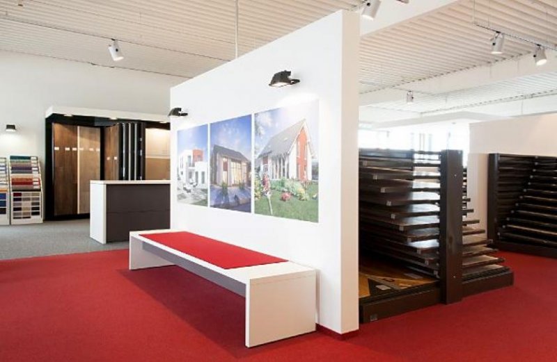 Steinberg Viel Platz, auch unterm Dach, bauen Sie Ihr Traumhaus zu Mietähnlichen Investitionen Haus kaufen