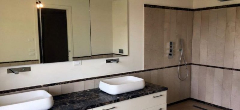 Salomonsborn Luxury Apartment at Lake Garda Salo with heated infinity pool Wohnung kaufen