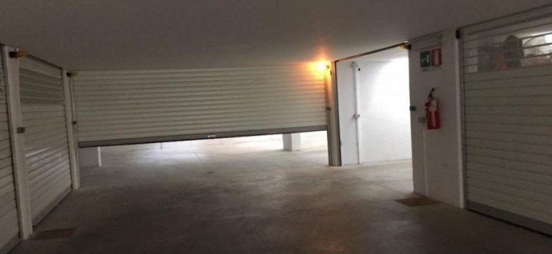 Salomonsborn Luxury Apartment at Lake Garda Salo with heated infinity pool Wohnung kaufen