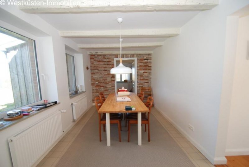 Nordermeldorf Elegantes Landhaus in Nordermeldorf - Exklusives Wohnen mit Sauna und Kamin Haus kaufen