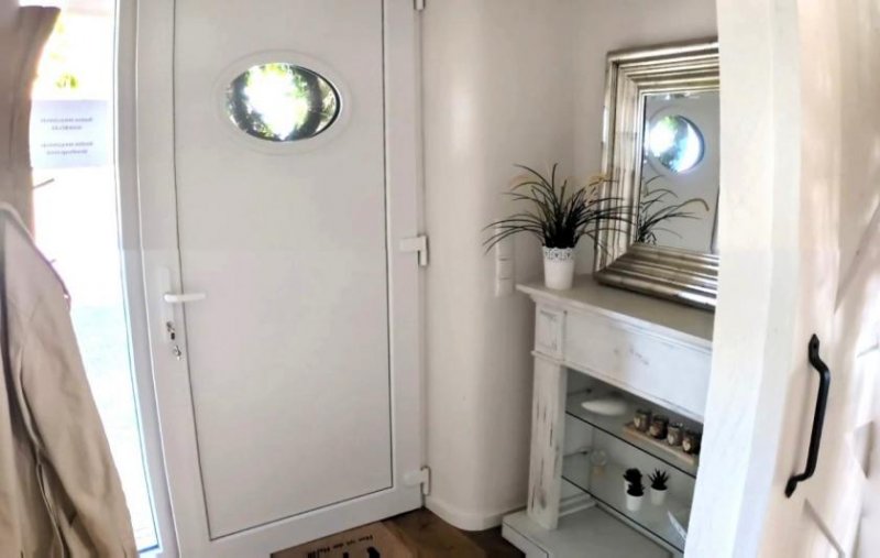 Oldenswort Neues Einfamilienhaus mit moderner, großer Halle für Hobby und Beruf Haus kaufen