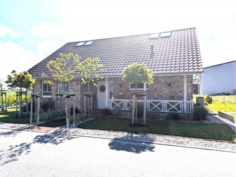 Oldenswort Neues Einfamilienhaus mit moderner, großer Halle für Hobby und Beruf Haus kaufen