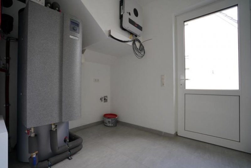 Oldenburg * ca. 15 Km nach Bad Zwischenahn * KfW-Fördermittel möglich/Förderfähig! * KW 40 * Wärmepumpe * Photovoltaik * Neubau* *