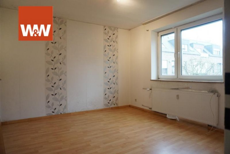 Oldenburg Geräumige Wohnung in zentraler Lage mit viel Platz zur freien Gestaltung Wohnung kaufen