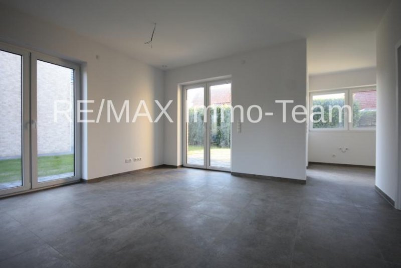 Friesoythe * KfW-Fördermittel möglich/Förderfähig! * KW 40 * Wärmepumpe * Photovoltaik * Neubau* Bezugsfertig gebaut * ca. 19 Km vor *
