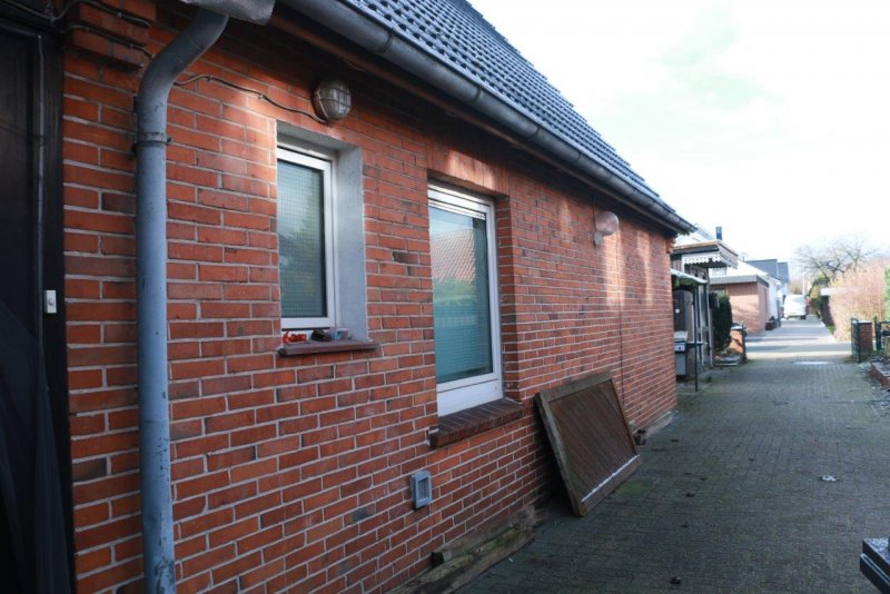 Rastede-Wahnbek ANLAGEPAKET – 2 vermietete Häuser zum Preis von Einem! 14.640 € Einnahmen Jährlich Haus kaufen