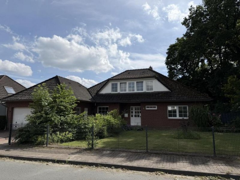 Rastede Groß wohnen mit Mieteinnahme - Rastede (zentral) 254qm - provisionsfrei Haus kaufen