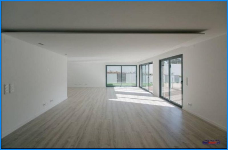 Albarraque ***Neubau in ruhiger Lage mit viel Platz zum wohnen*** Haus kaufen