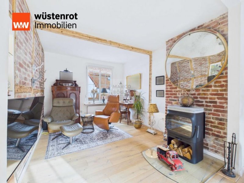 Wilhelmshaven Altbau-Liebe von 1912: Erneuerter Charme & modernes Wohnen im Kaiserin-Viktoria-Viertel in Heppens Haus kaufen