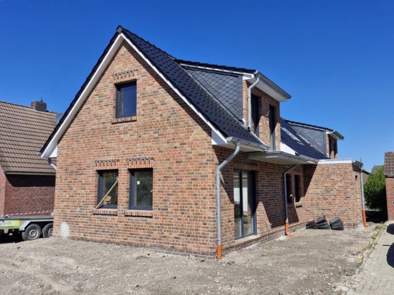 Esens - ruhige Innenstadt-Lage: Anlageobjekt ! Neubau von 3 Ferienwohnungen und 1 Dauer-Wohnung ! Wohnung kaufen