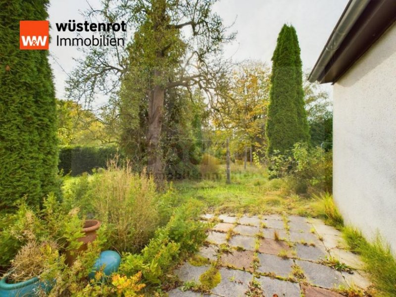 Sande (Landkreis Friesland) Liebling, ich habe einen Schnapp gemacht. 7 ZKB, 953 m² Grundstück. Sanierungsbedürftig Haus kaufen