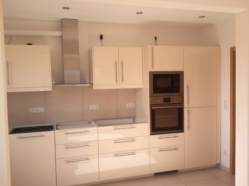 Sande (Landkreis Friesland) Moderne Immobilie mit 6 Wohnungen Haus kaufen