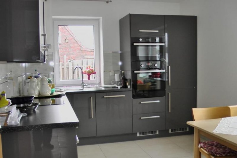 Sande (Landkreis Friesland) Moderne Immobilie mit 6 Wohnungen Haus kaufen