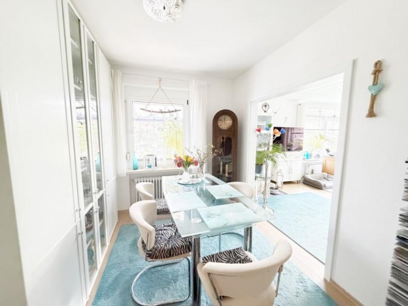 Norden Haus mit Einliegerwohnung, EBK, Sommergarten und Garage! Haus kaufen