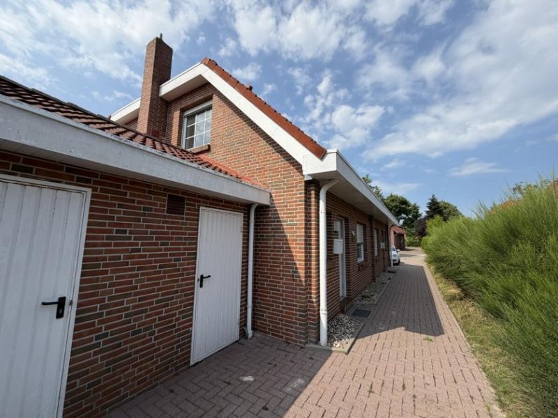 Norden Haushälfte mit Einbauküche in ruhiger Wohnlage! Haus kaufen