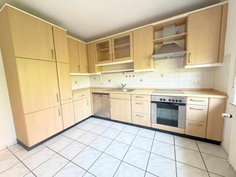 Norden Haushälfte mit Einbauküche in ruhiger Wohnlage! Haus kaufen