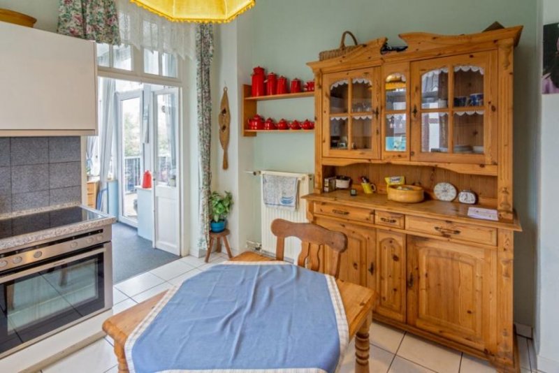 Norden Jugendstilvilla mit EBK, Wintergarten und Garage! Haus kaufen