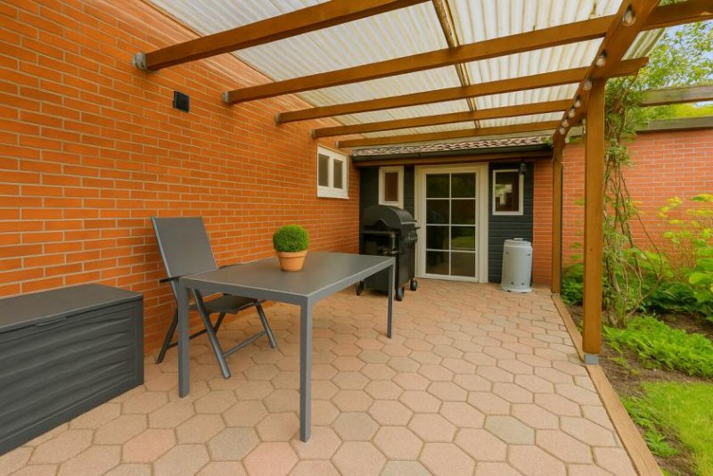 Norden Modernisiertes Haus mit EBK, Garage und Werkstatt in ruhiger Wohnlage! Haus kaufen