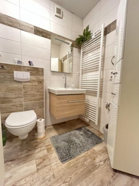 Norden Möblierte Wohnung mit Loggia und Einstellplatz! Wohnung kaufen