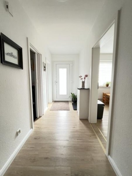 Norden Neuwertige Haushälfte mit Einbauküche in ruhiger Wohnlage! Haus kaufen