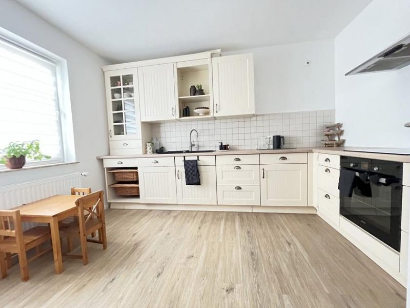 Norden Neuwertige Haushälfte mit Einbauküche in ruhiger Wohnlage! Haus kaufen