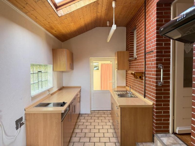 Hage Gepflegtes Haus mit EBK und Garage in ruhiger Wohnlage! Haus kaufen